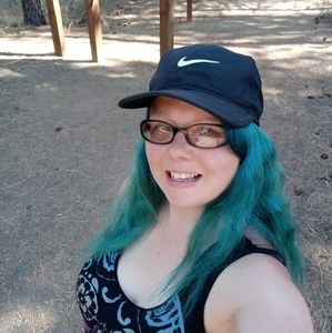 Meet your Posher, Stephonie